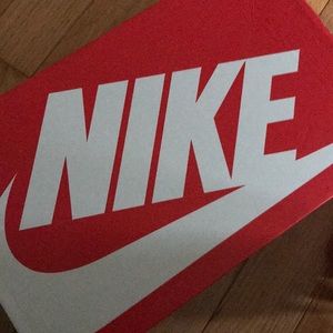 Meet your Posher, Sebastian